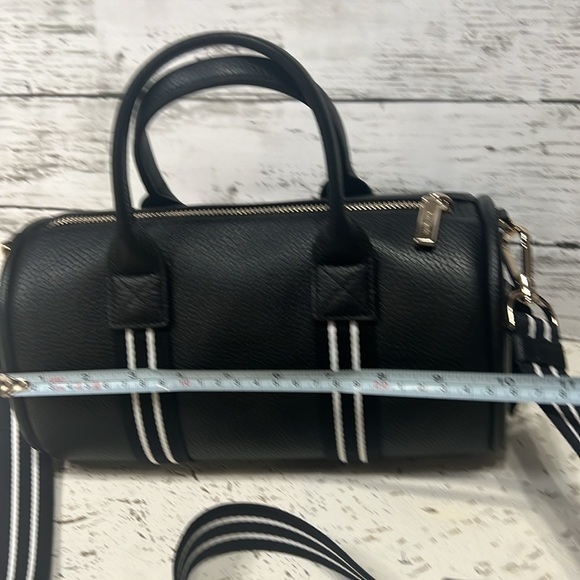 NWT Kate Spade Black Leather Satchel Duffle Crossbody Bag w/ Coin Pouch - Picture 7 of 12